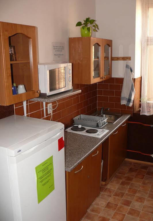 Hostel Advantage Praga Esterno foto