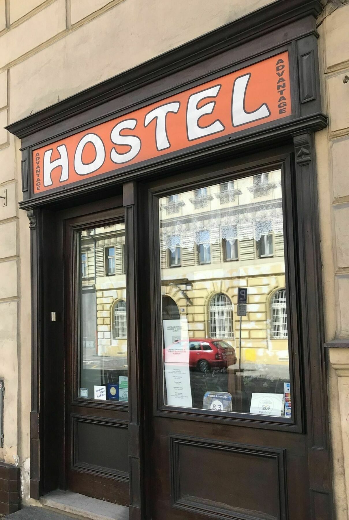 Hostel Advantage Praga Esterno foto